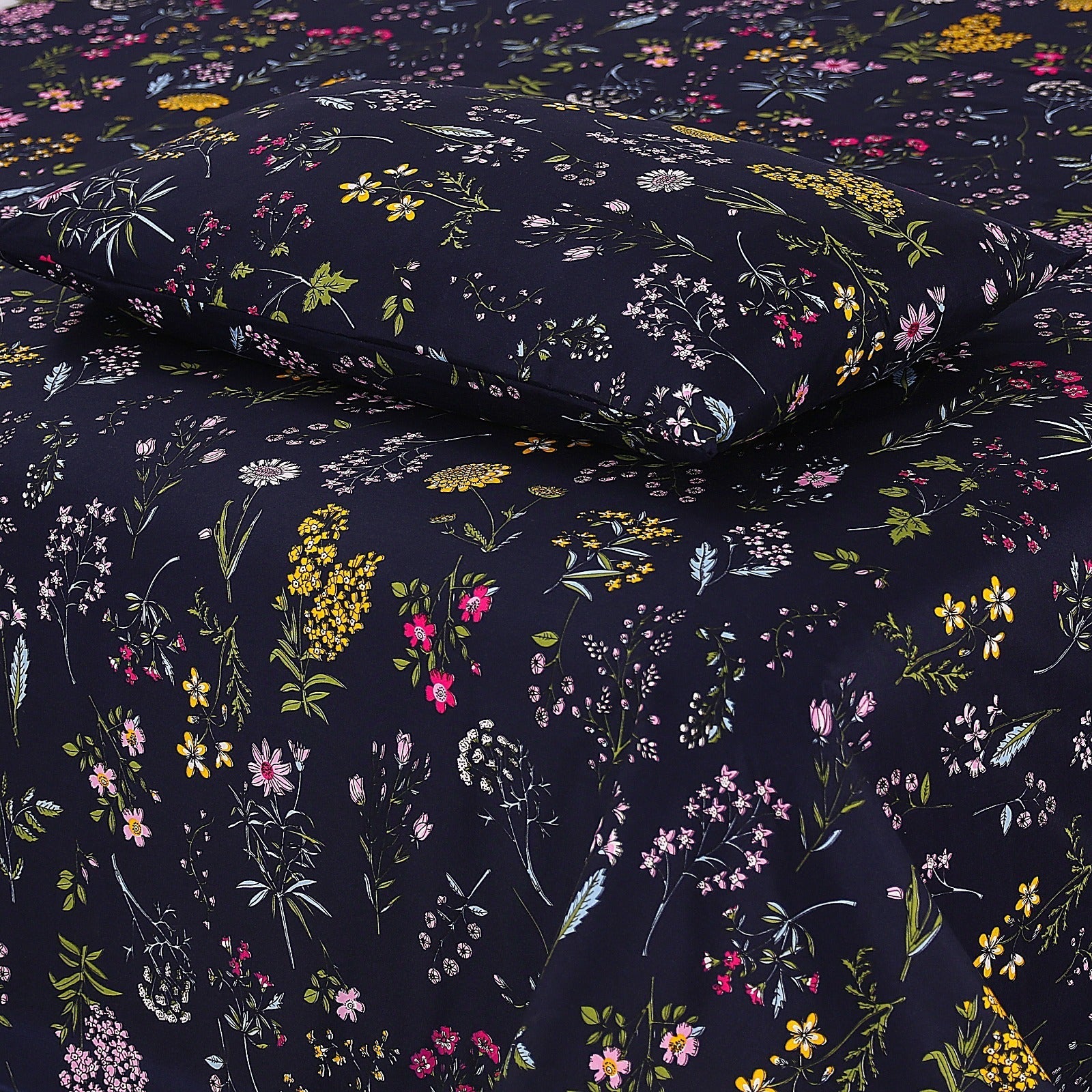 3 Pcs Bed sheet A-91b
